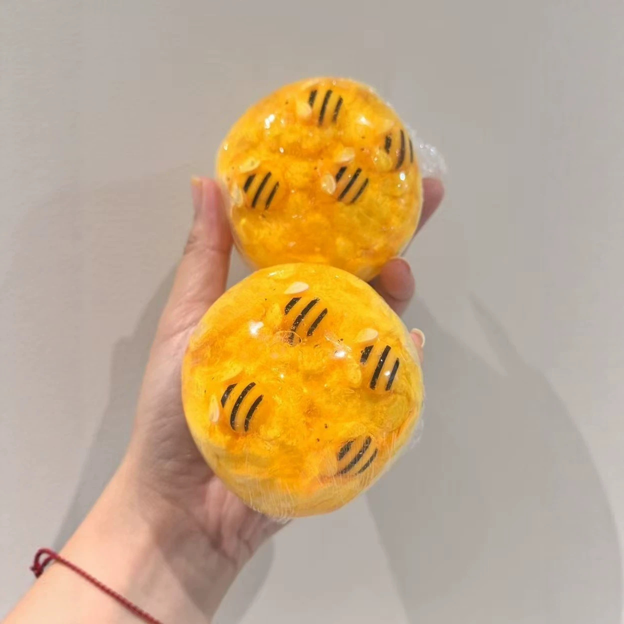 Crunchy Honey Jar Ball Squishy - Party Games For Adults And Kids ulasan dan harga